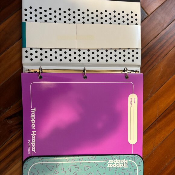 NWT Mead Trapper Keeper Binder, 1" Round Rings, Funky - Picture 2 of 8